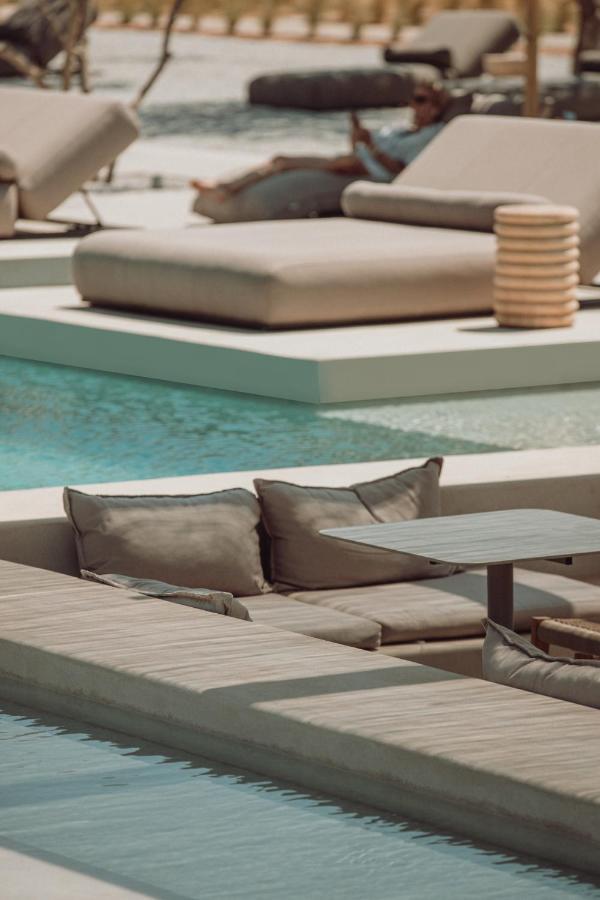 Cove Paros Hotel เนาซา ภายนอก รูปภาพ